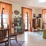 Hibiscus Bed and breakfast