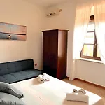 Bed and breakfast Hibiscus 4*