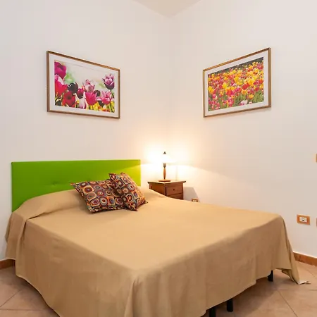 ベッド・アンド・ブレックファスト Hibiscus