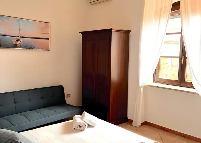 Hibiscus Nocleg ze śniadaniem Agropoli